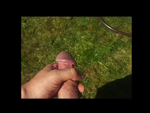 ❤️ Vruća zgodna jebe svoju ružičastu macu i svršava špricom u ljetnoj bašti ️ Porno fb na bs.pornohdmega.ru ❌️❤